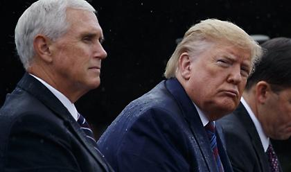 Ο Πενς αγνοεί αν ο Τραμπ υπεβλήθη σε εξετάσεις για κορωνοϊό