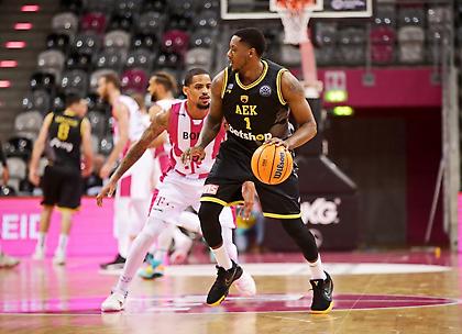 Μαγνητική ο Τσάλμερς, πρόβλημα και για Ρέι