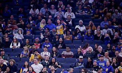 «Σκέφτεται μέχρι και “πάγωμα” της σεζόν το NBA»