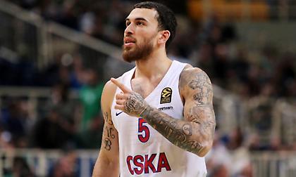 Το λακωνικό σχόλιο του Τζέιμς για την αποχώρηση Πιτίνο (pic)