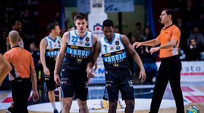 Επέστρεψε στις ΗΠΑ ο Χαπ!