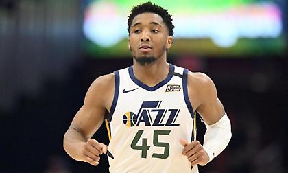 Ντόνοβαν Μίτσελ μετά το θετικό του τεστ: «Να συνειδητοποιήσουμε ότι χρειάζεται υπευθυνότητα» (pic)