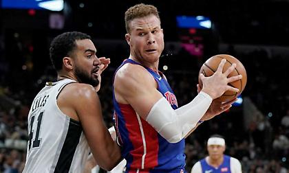 Δωρεά 100 χιλιάδων δολαρίων και από τον Μπλέικ Γκρίφιν!