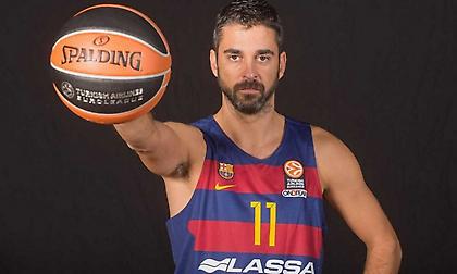 Στην καλύτερη ομάδα της δεκαετίας ο Ναβάρο (video)