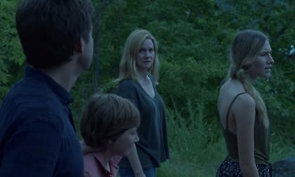 Δεν θα θες να βγεις έξω: 5 κορυφαίες σειρές για να ξεκινήσεις όσο είσαι σε καραντίνα