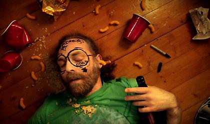 Hangover: Τι πρέπει να φας για να συνέλθεις γρήγορα