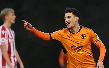 Τα τρία «μπαμ» στο λιμάνι, ο... απίθανος χαφ και το «κονέ» για μεταγραφάρες