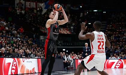 Νεμάνια Νέντοβιτς: Σουτάρει με το πόδι… χαρτί υγείας και βάζει καλάθι! (Video)