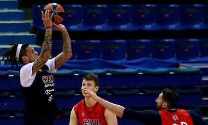 Τέλος στην καραντίνα με οικογενειακό διπλό από την ΤΣΣΚΑ!