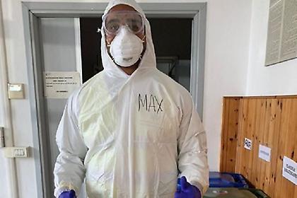 Εθελοντής οδηγός ασθενοφόρου Ιταλός διεθνής παίκτης του ράγκμπι