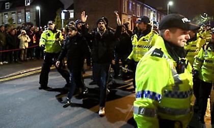 Η Λίβερπουλ προσφέρει την ασφάλειά της στα σούπερ μάρκετ