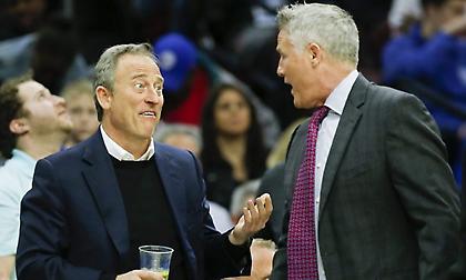 Πήραν πίσω τις περικοπές μετά την «κατακραυγή» οι Σίξερς!