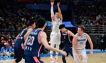 «Μπλόκο» στο πρωτάθλημα της Κίνας λόγω της απαγόρευσης εισόδου των ξένων στη χώρα!