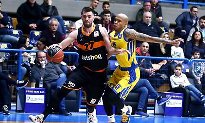 Μάντζαρης: «Είμαι θετικός να παίξω Ιούνιο ή Ιούλιο, αλλά προέχει η υγεία»