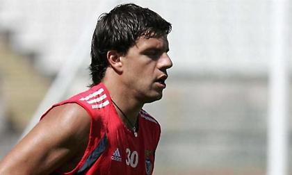 Φύσσας στην A Bola: «Θα μιλήσω ξανά για ποδόσφαιρο, όταν κερδίσουμε την μάχη της ζωής μας»