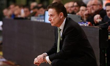 Αποθεώνει τo ντέρμπι o Πιτίνο: «Το πνεύμα του ''Παναθηναϊκός-Ολυμπιακός'' δεν υπάρχει στις ΗΠΑ»!