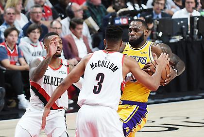 ΜακΚόλουμ: «Για μένα MVP είναι ο Λεμπρόν»