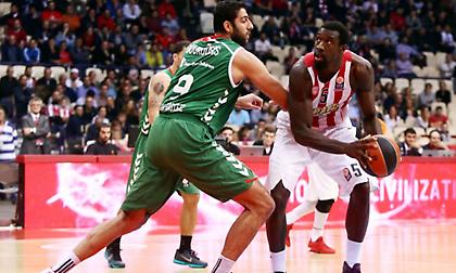 Χάντερ για Μπουρούση: «Την πρώτη φορά που τον αντιμετώπισα με κλώτσησε στον κ…ο» (video)