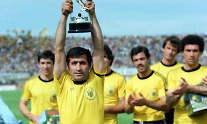 Όταν ο Ολυμπιακός απέρριψε τον Μίμη Παπαϊωάννου και μετά… το μετάνιωσε!