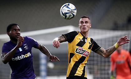 Το «φώναξε» και χθες ο Βράνιες, πως στην ΑΕΚ βλέπει το μέλλον του