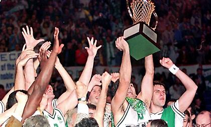 Ολόκληρος ο τελικός στο Παρίσι και το πρώτο ευρωπαϊκό του Παναθηναϊκού (video)