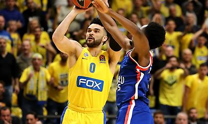 «Κοιτάζουν» τον Μπράιαντ της Μακάμπι οι Πέλικανς