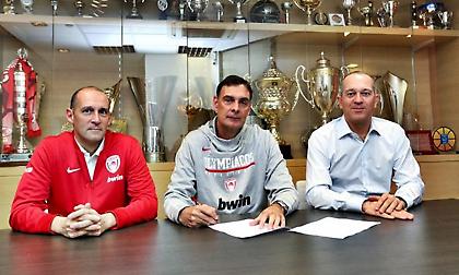 Ολυμπιακός: Η αλλαγή, η μεγάλη απόφαση και το… Pale Blue Dot