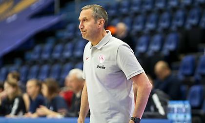 Τελείωσε η θητεία του Μπλατ στους Νικς