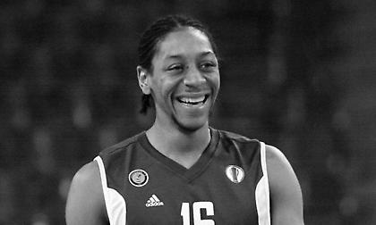 Άντονι Γκράντι: Το χαμογελαστό παιδί με την… ανοιχτή τσέπη θα έκλεινε τα 41