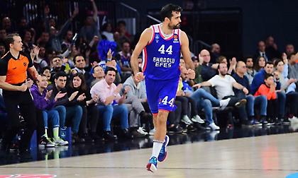 Σίμον: «Πιστεύω ότι το πρωτάθλημα θα συνεχιστεί, αν και δεν θα επιστρέψουν όλοι οι Αμερικανοί»