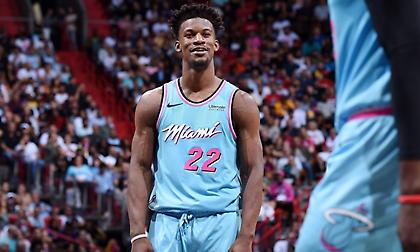 Έστειλε μπασκέτες για σουτάκια σε όλη την ομάδα των Χιτ ο Μπάτλερ!