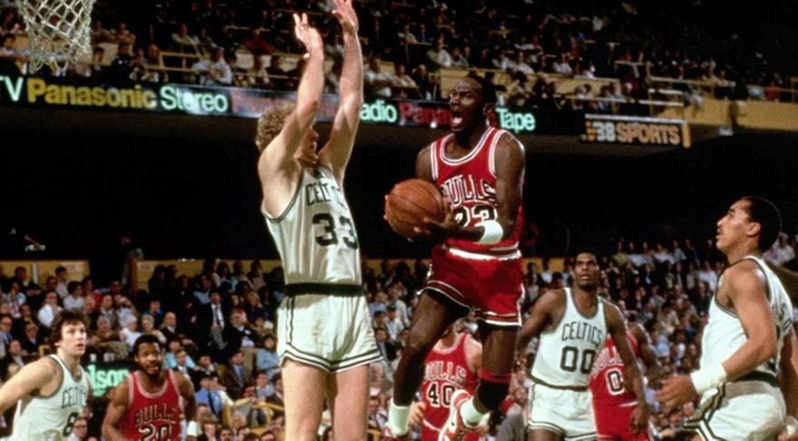 Σαν σήμερα ο Λάρι Μπερντ παραδέχθηκε ότι ο Τζόρνταν δεν είναι… άνθρωπος