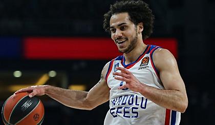 GM Εφές: «Δεν έχουμε μιλήσει καν με τον Λάρκιν για ανανέωση»