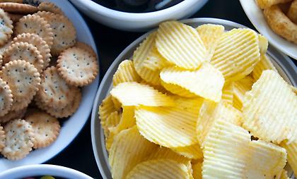 Ένας ειδικός απαντά: Γιατί τρώμε πιο ανθυγιεινά αυτές τις ημέρες