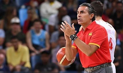 Σκαριόλο: «Συζητάμε με την Ισπανία για επέκταση του συμβολαίου ως το 2024»