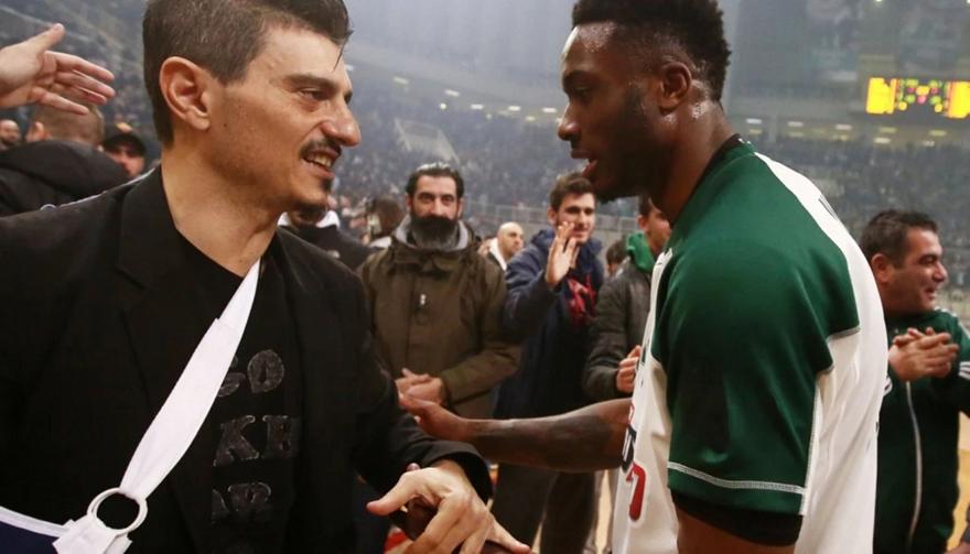 Ο προπονητής που μπορεί να έχει κλείσει, Μάντζαρης αντί Αθηναίου και «όπλο» Θανάσης