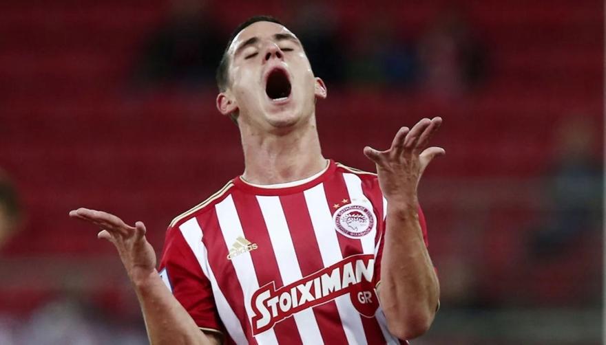 Έξαλλοι στον Ολυμπιακό με Ποντένσε