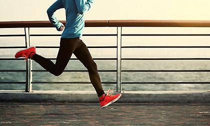 Λίγα λεπτά έντονης άσκησης την ημέρα προστατεύουν από τη γρίπη