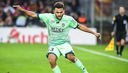 «Δεν κάνει αυτός ο παίκτης για τον Ολυμπιακό, μια ζωή παγκίτης, μην τον πάρει!»