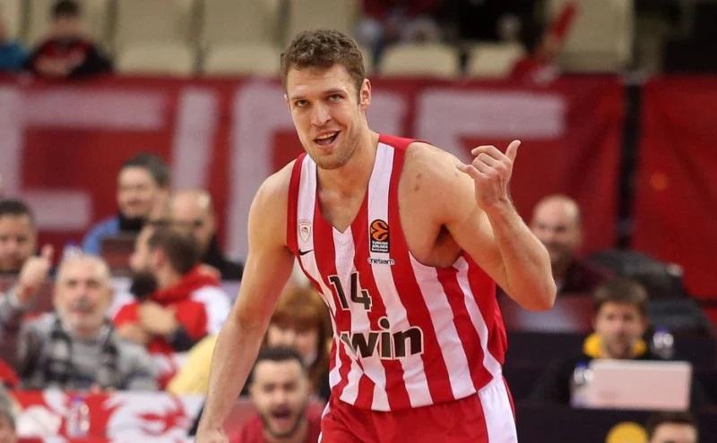 Ο Βεζένκοφ, ο Παναθηναϊκός και ο... Λάρκιν