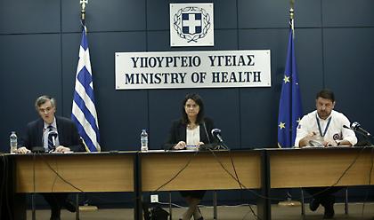 Κεραμέως για σχολεία: Εκ περιτροπής μάθημα- Χωρίς ενδοσχολικές -2 βάρδιες και παράταση έτους