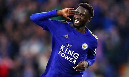 «Βλέπει» και τον Εντιντί η Παρί