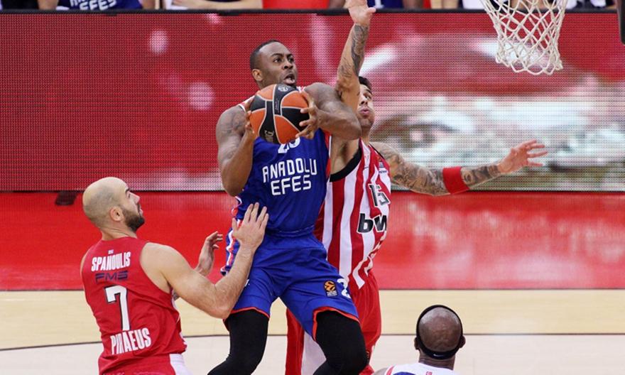 «Κοιτάει τον Άντερσον της Εφές ο Ολυμπιακός»