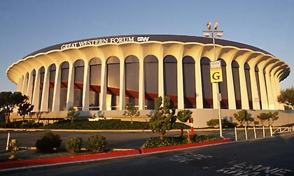 Ολοκληρώθηκε η αγορά της ιστορικής έδρας των Λέικερς από τον ιδιοκτήτη των Κλίπερς!