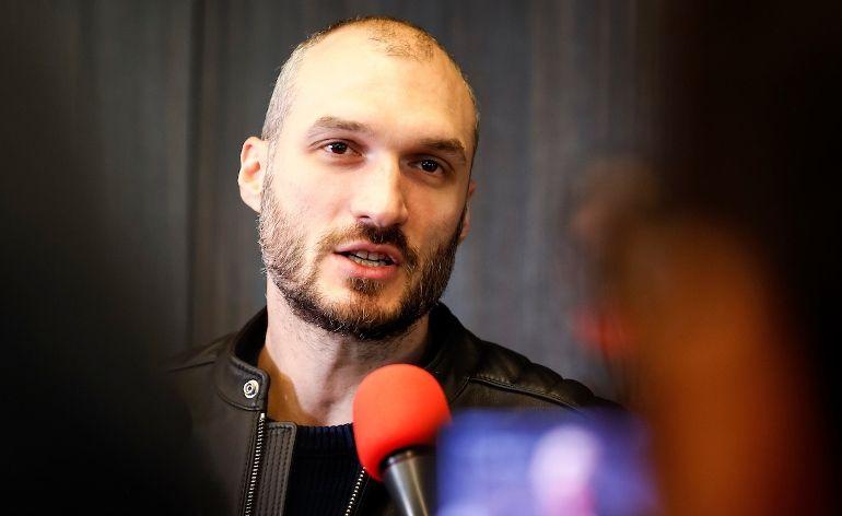 Σιμόνοβιτς: «Δεν επέστρεψα στον Ερυθρό Αστέρα εξαιτίας του Τόμιτς»