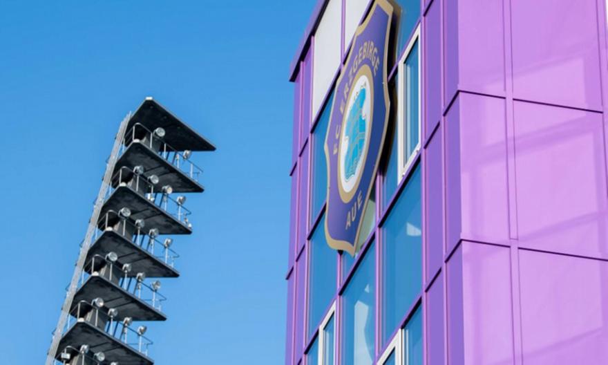 Θετικό δείγμα στην Άουε, σε καραντίνα όλη η ομάδα