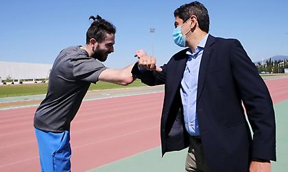 Αυτοψία του Αυγενάκη στο ΟΑΚΑ (pics)