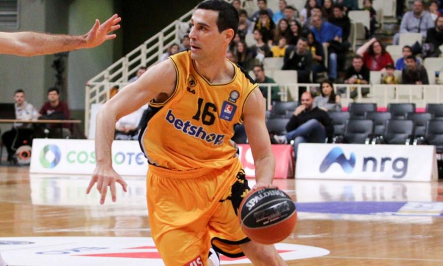 Ζήσης: «Άθλημα επαφής το μπάσκετ - Πολύ δύσκολα θα δούμε σύντομα αγώνες»