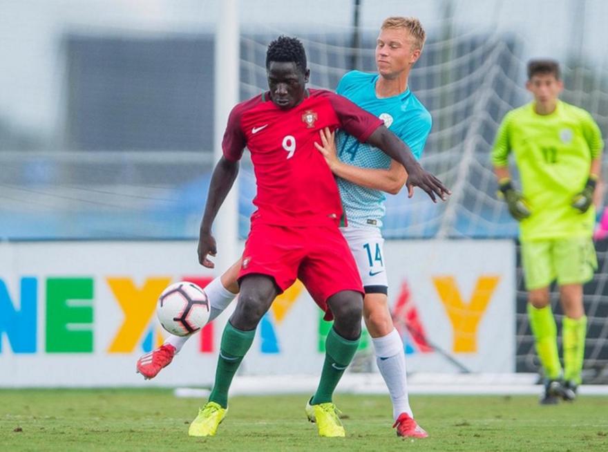 Μπαρτσελόνα και Ρεάλ θέλουν το νέο αστέρι της Πορτογαλίας