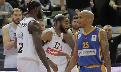 «Λογαριασμούς» έστειλε η FIBA σε ΠΑΟΚ και Ηρακλή εξαιτίας οφειλών σε παίκτες